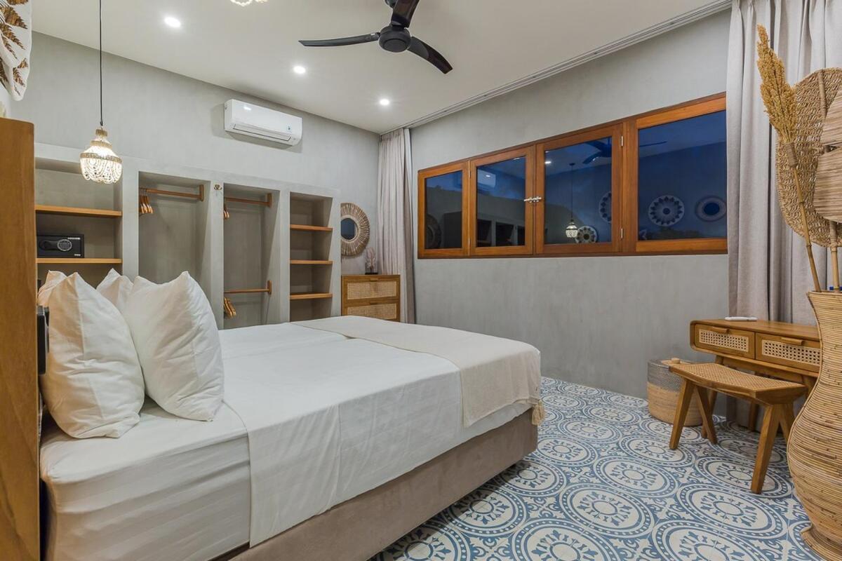 Jazz 3br 10m Pool Seminyak (Bali)