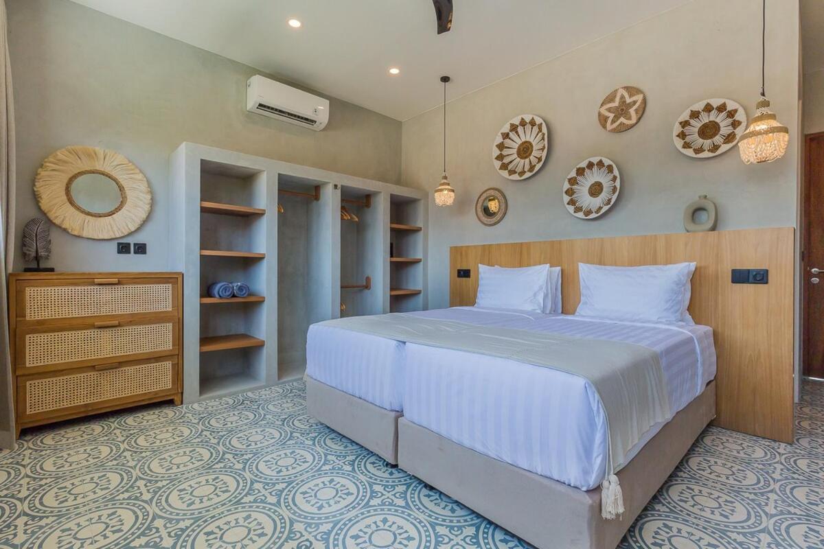 Jazz 3br 10m Pool
