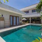 Villa Jazz 3Br 10M Pool Seminyak