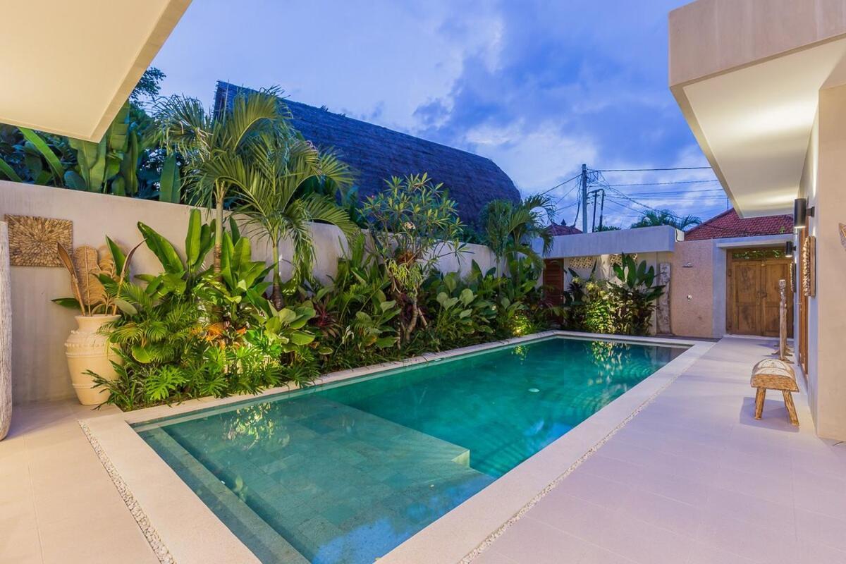 Jazz 3br 10m Pool