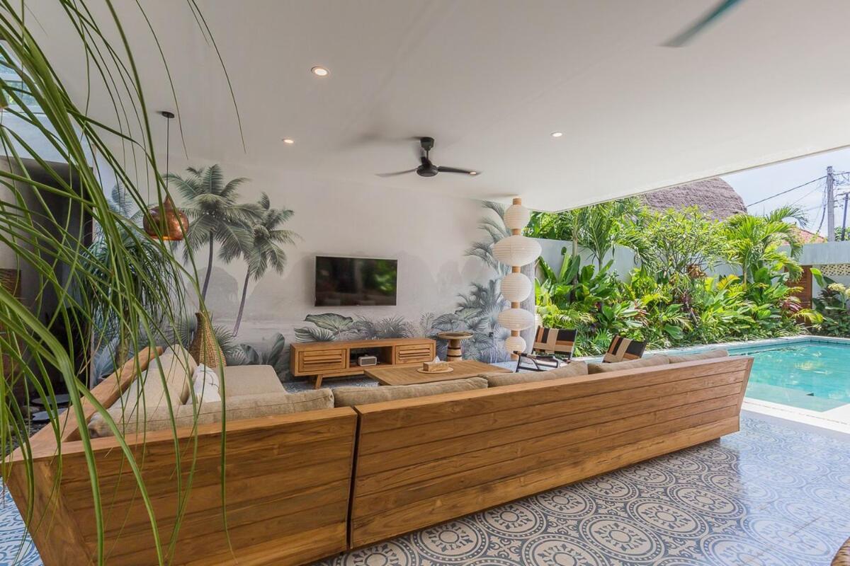 Jazz 3br 10m Pool Seminyak (Bali)